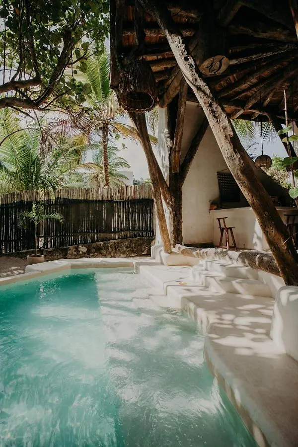 Astra Tulum Hotel 4*,